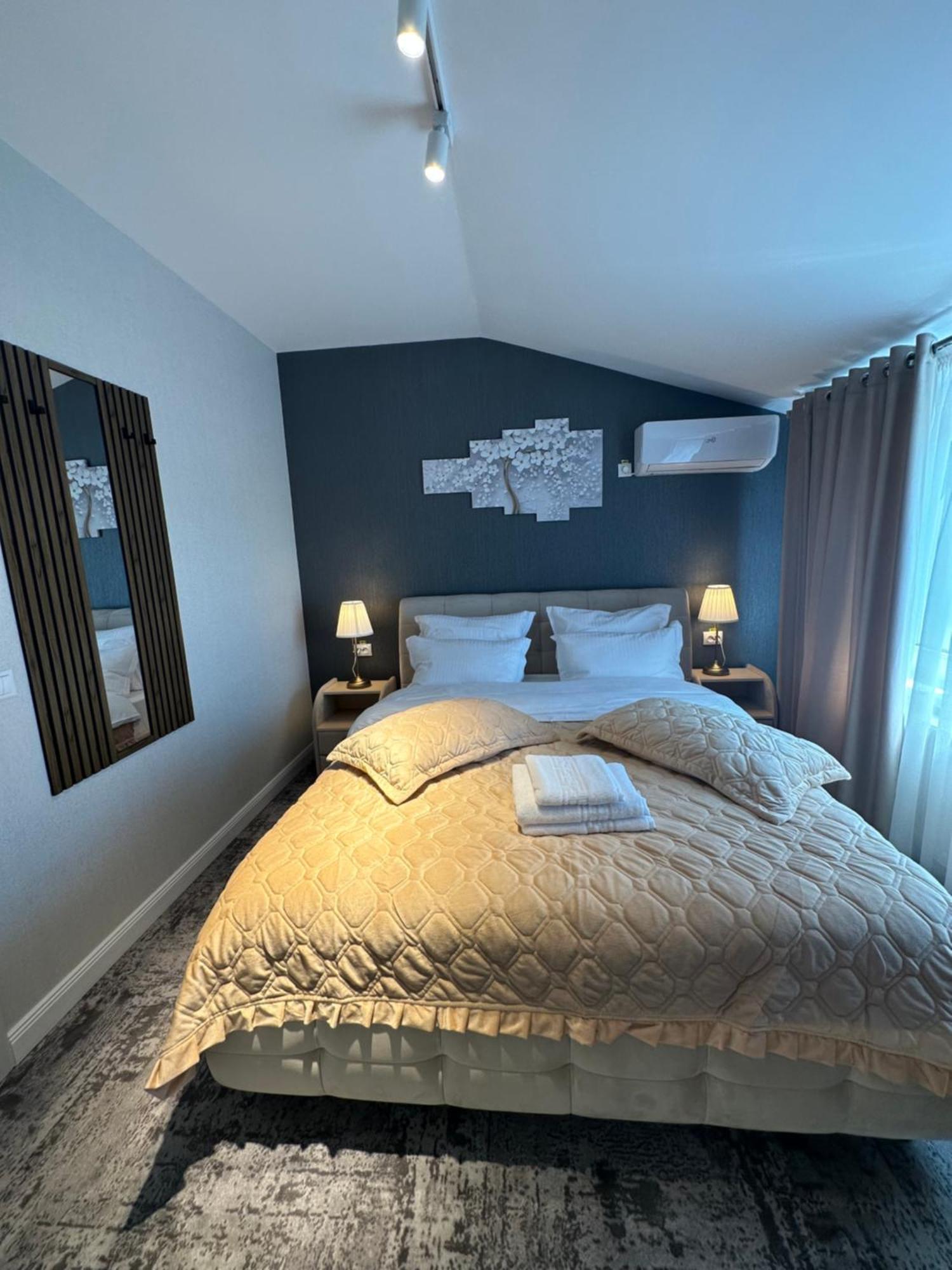 Complex Rediu 54 Luxury Apartaments Iasi Extérieur photo