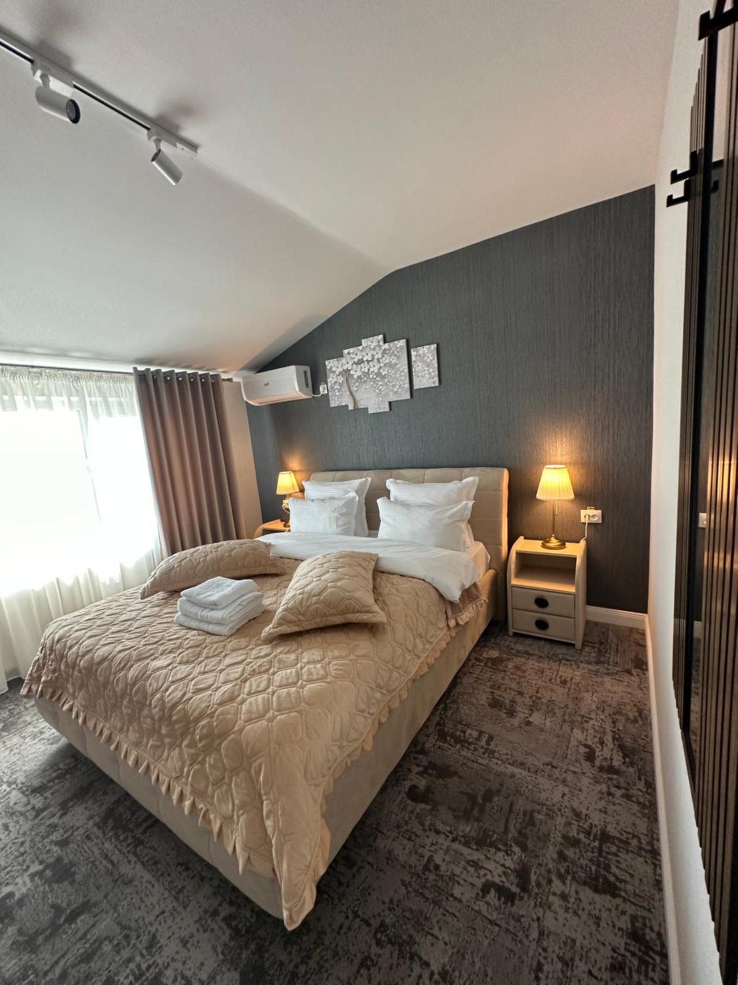 Complex Rediu 54 Luxury Apartaments Iasi Extérieur photo